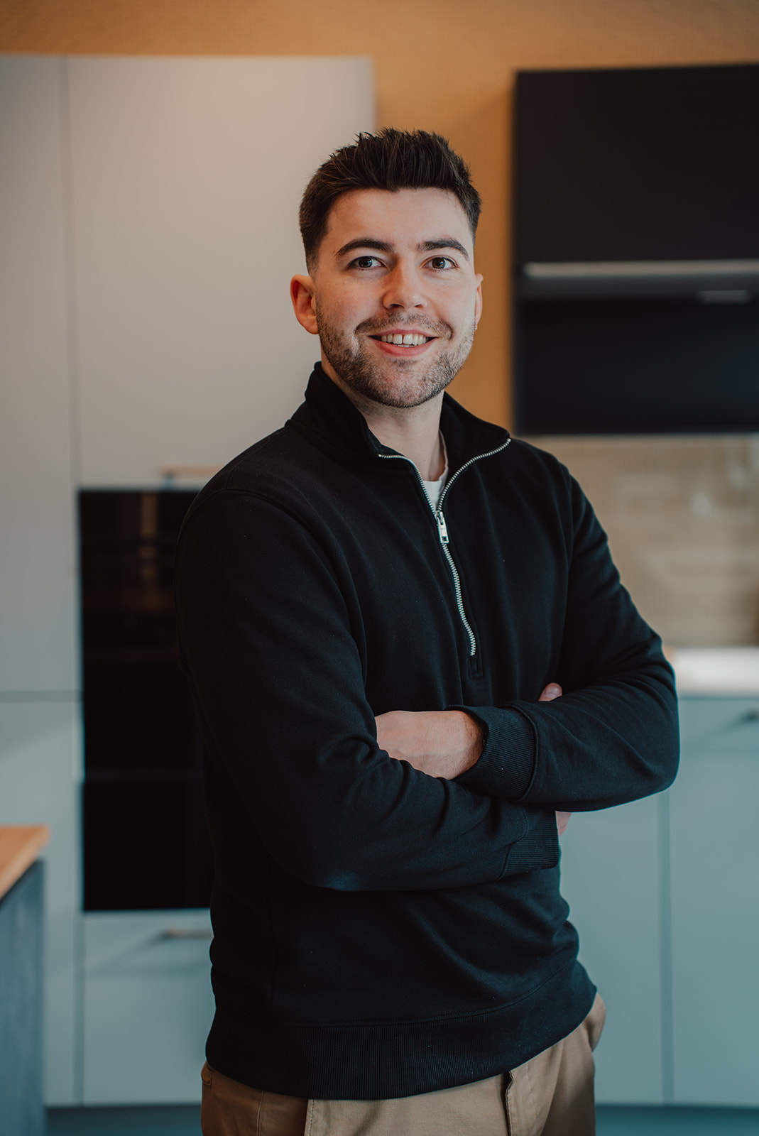 Porträt Theo Molitor, Unternehmensentwicklung & Digitalisierung bei Molitor Küchen